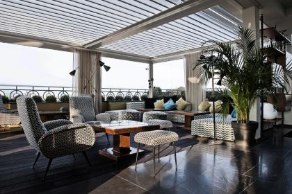 Terrazza con vista San Babila