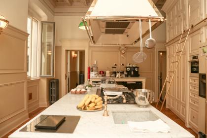 Palazzo con terrazza in Magenta