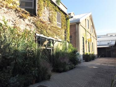 Showroom green in Tortona