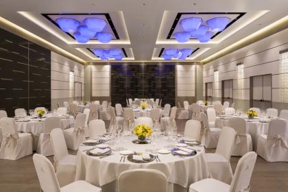 hotel congressuale 5 stelle centrale