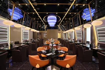 hotel congressuale 5 stelle centrale