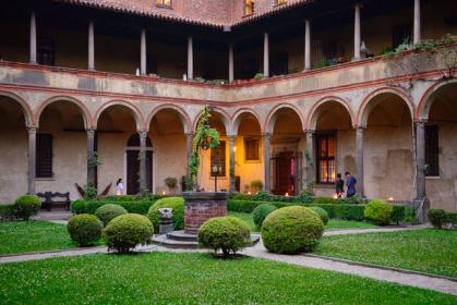 Dimora privata con chiostro antico