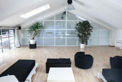 Loft total white in Isola