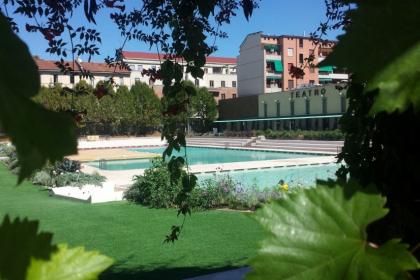 Location con piscina e terrazza