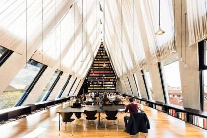 Spazio meeting vetrato in Garibaldi