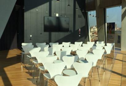 Spazio meeting vetrato in Garibaldi