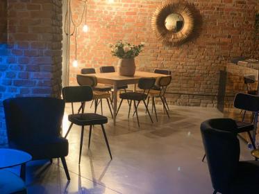 Locale con sala privata in centro