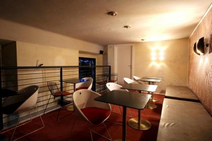 Locale con sala privata in centro