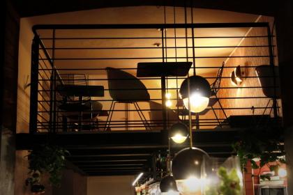 Locale con sala privata in centro