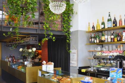 Locale con sala privata in centro