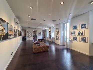 Showroom moda in San Babila