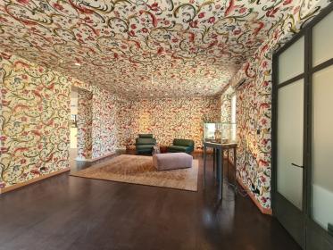 Showroom moda in San Babila