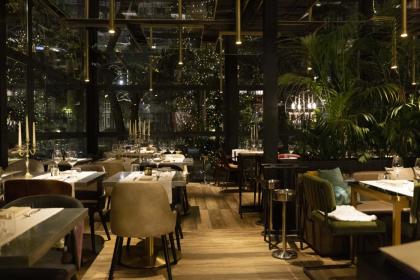 Ristorante elegante con sale private per eventi