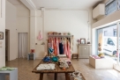 Temporary Shop con 3 finestre