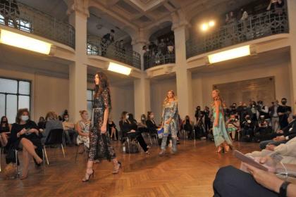 Biblioteca in Centro stile Liberty