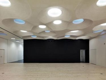 Location Moderna zona Isola