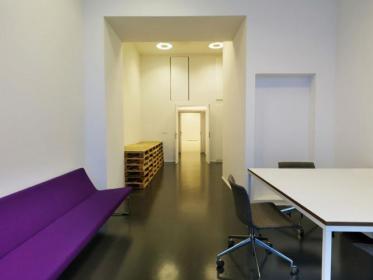 Location Moderna zona Isola