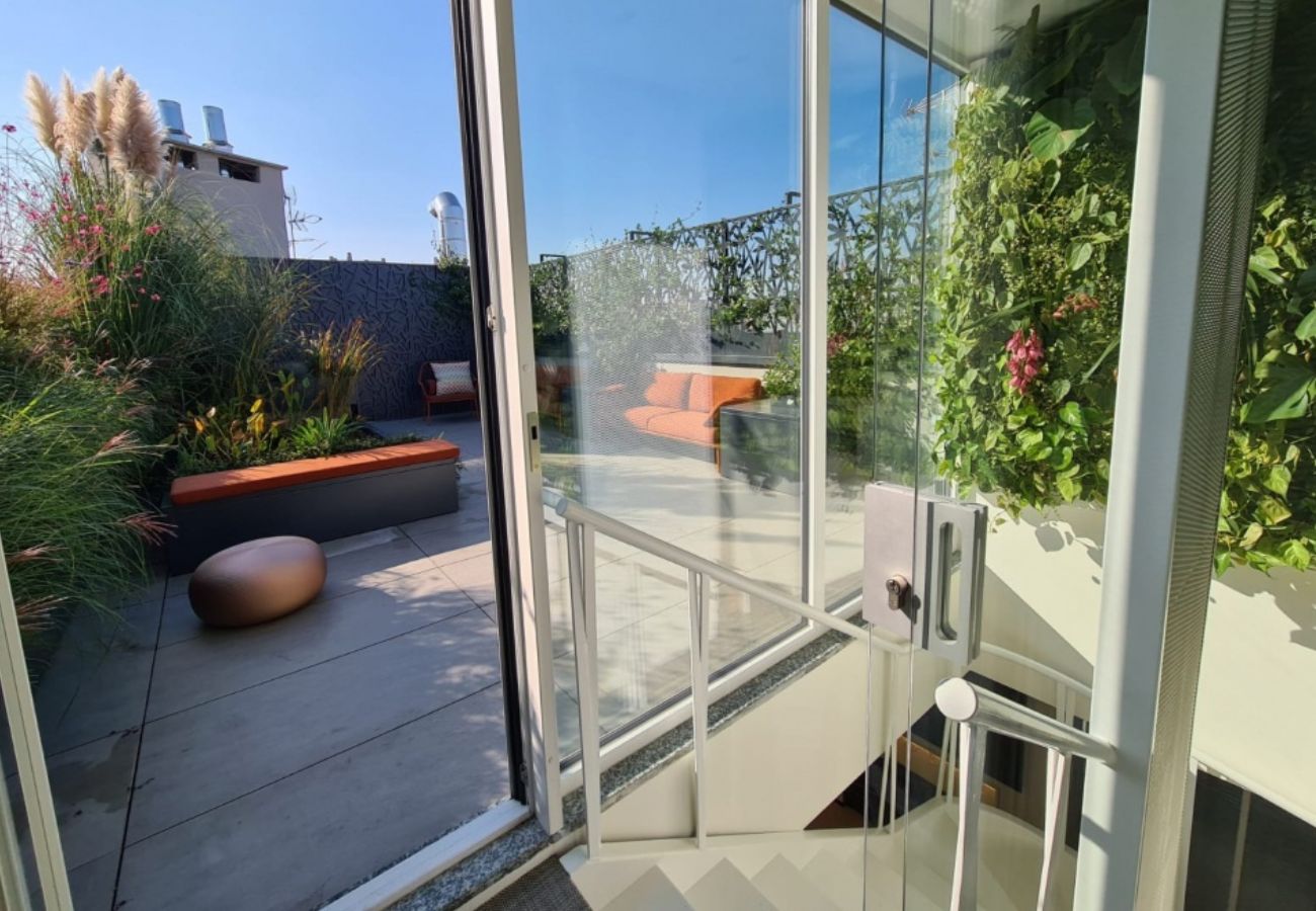 Hai bisogno di una location per eventi? Scegli una terrazza panoramica a Milano